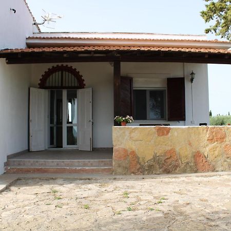 Casa Bouganville Villetta Tra Le Vigne E Il Mare Menfi Exterior foto